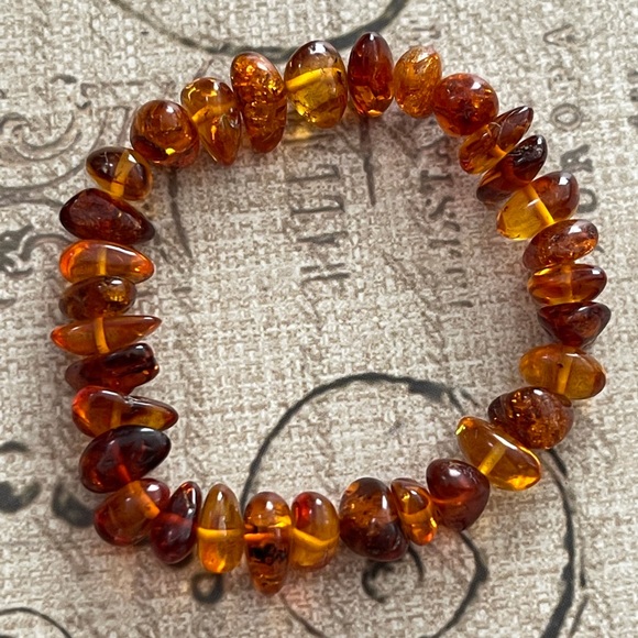 Natural Baltic honey amber stretchy bead bracelet bangle - Picture 4 of 4